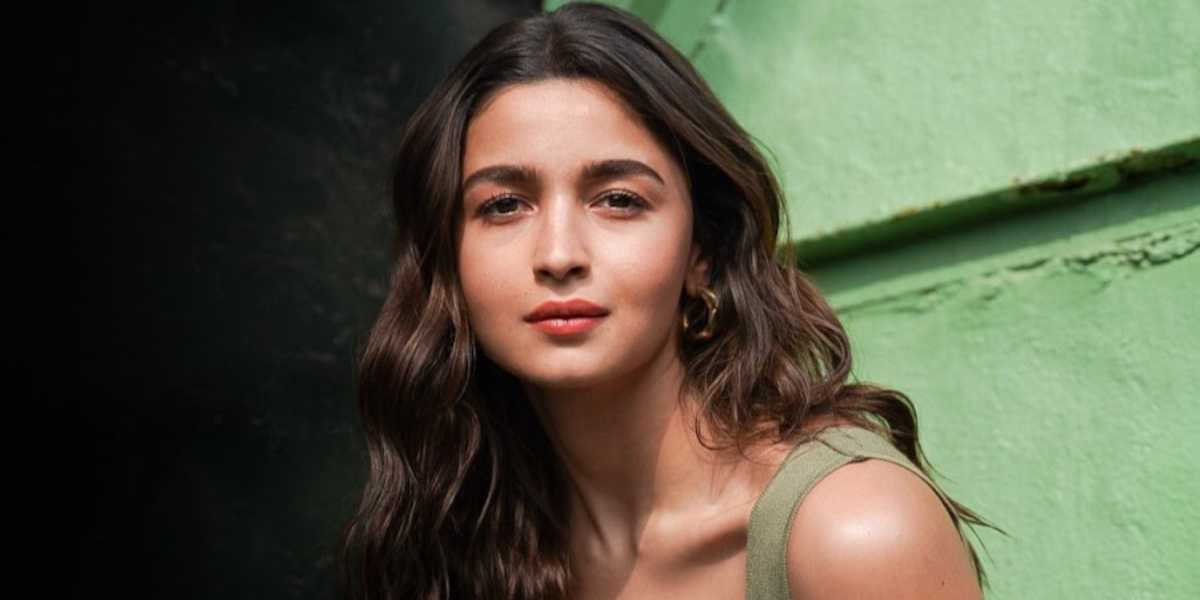Alia Bhatt Fans WhatsApp Group Links
