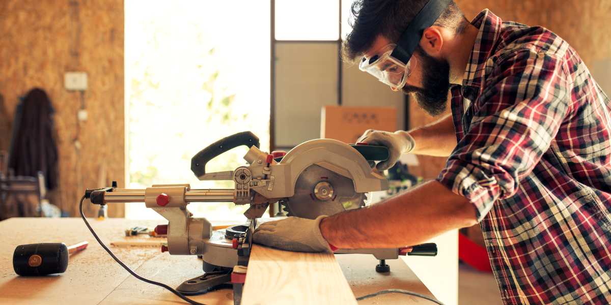 Carpenter WhatsApp Group Links